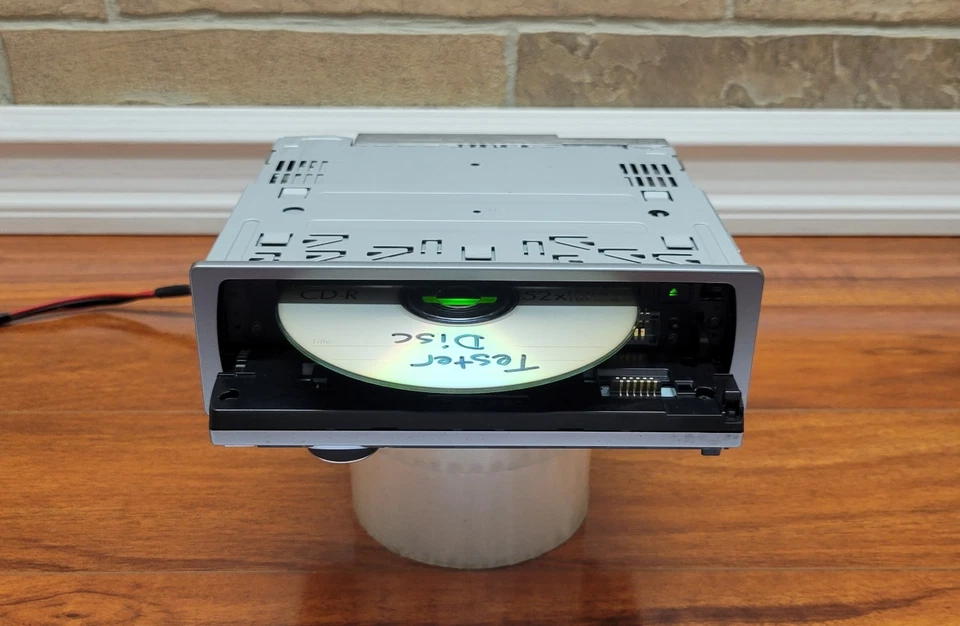 REPRODUCTOR DE CD PIONEER DEH-P5900IB RARO con adaptador PREOUTS BLUETOOTH 4V y REMOTO  Foto 4 de 4