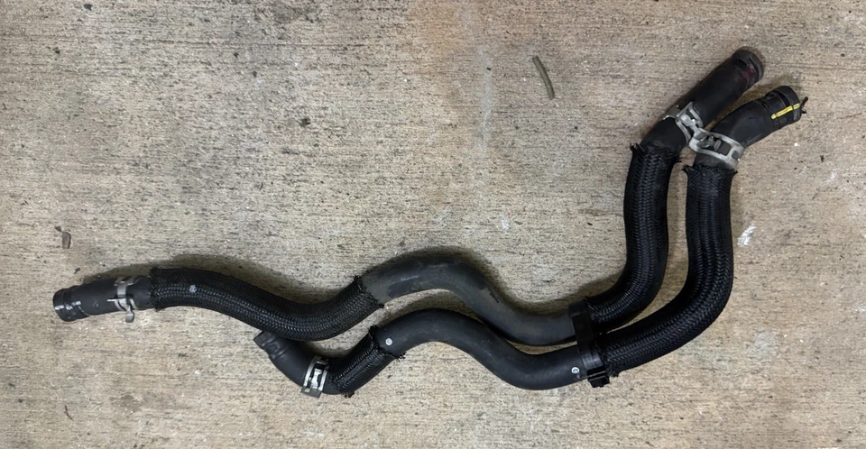 Conjunto de manguera de calefacción Toyota Camry 2015-2017 OEM #128 Foto 2 de 2