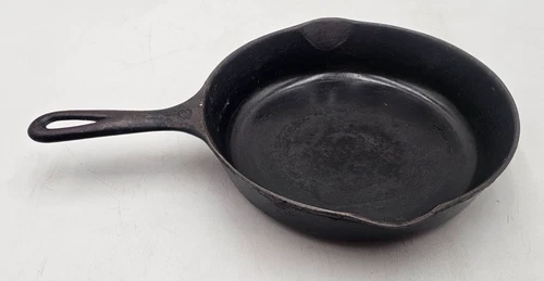 Vintage No. 6 Wagner Ware Sidney O Cast Iron Skillet 1056D Cooking Durable