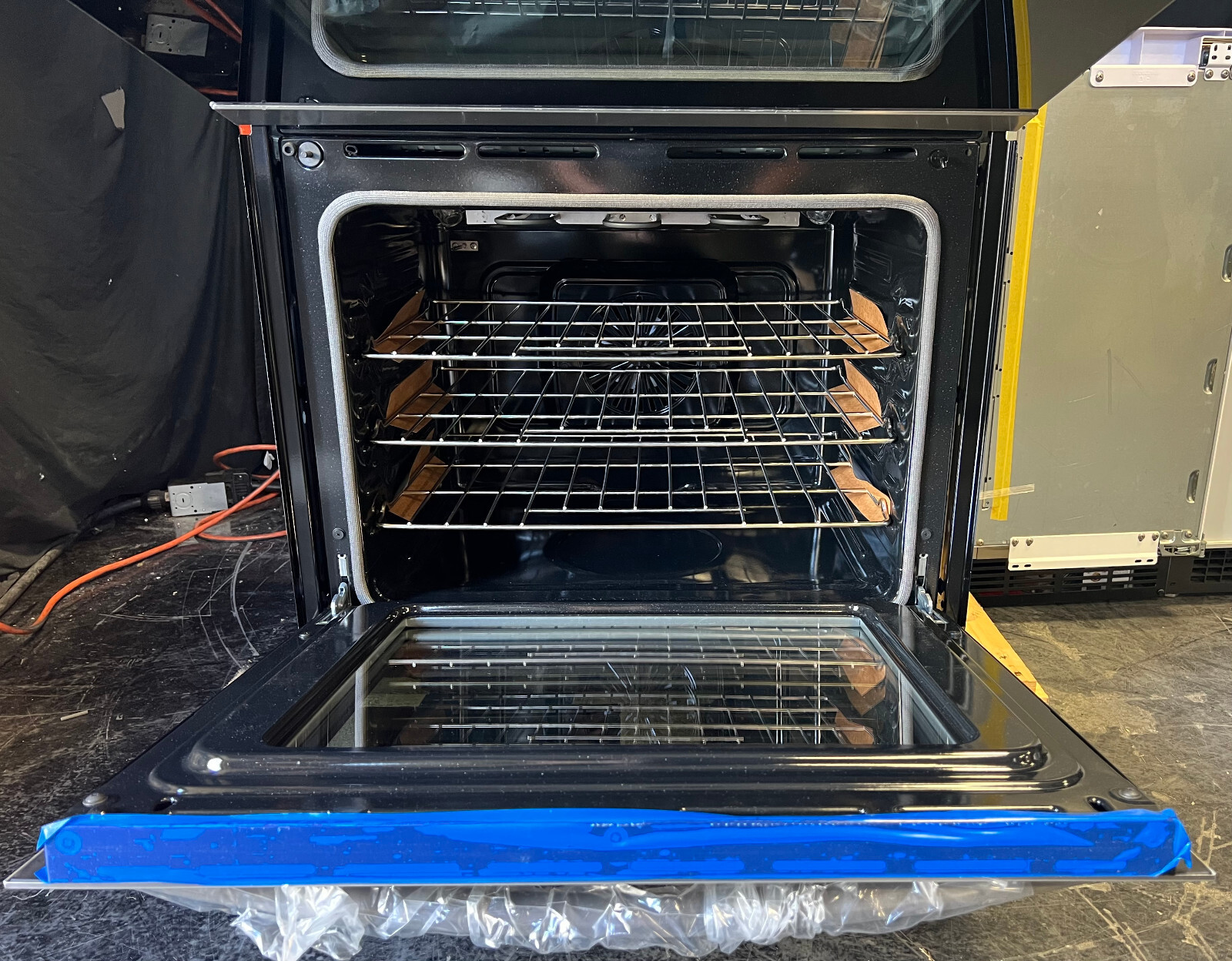 Frigidaire Gallery Series FGET3066UF 30 Inch Electric Double Wall Oven