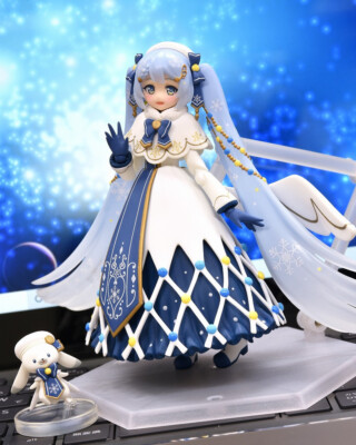 mainagamoto(ナガモトマイ) x Longneck フテネコ白成型/青 Max Factory figma Snow Miku Glowing Snow Ver. 2021 Action