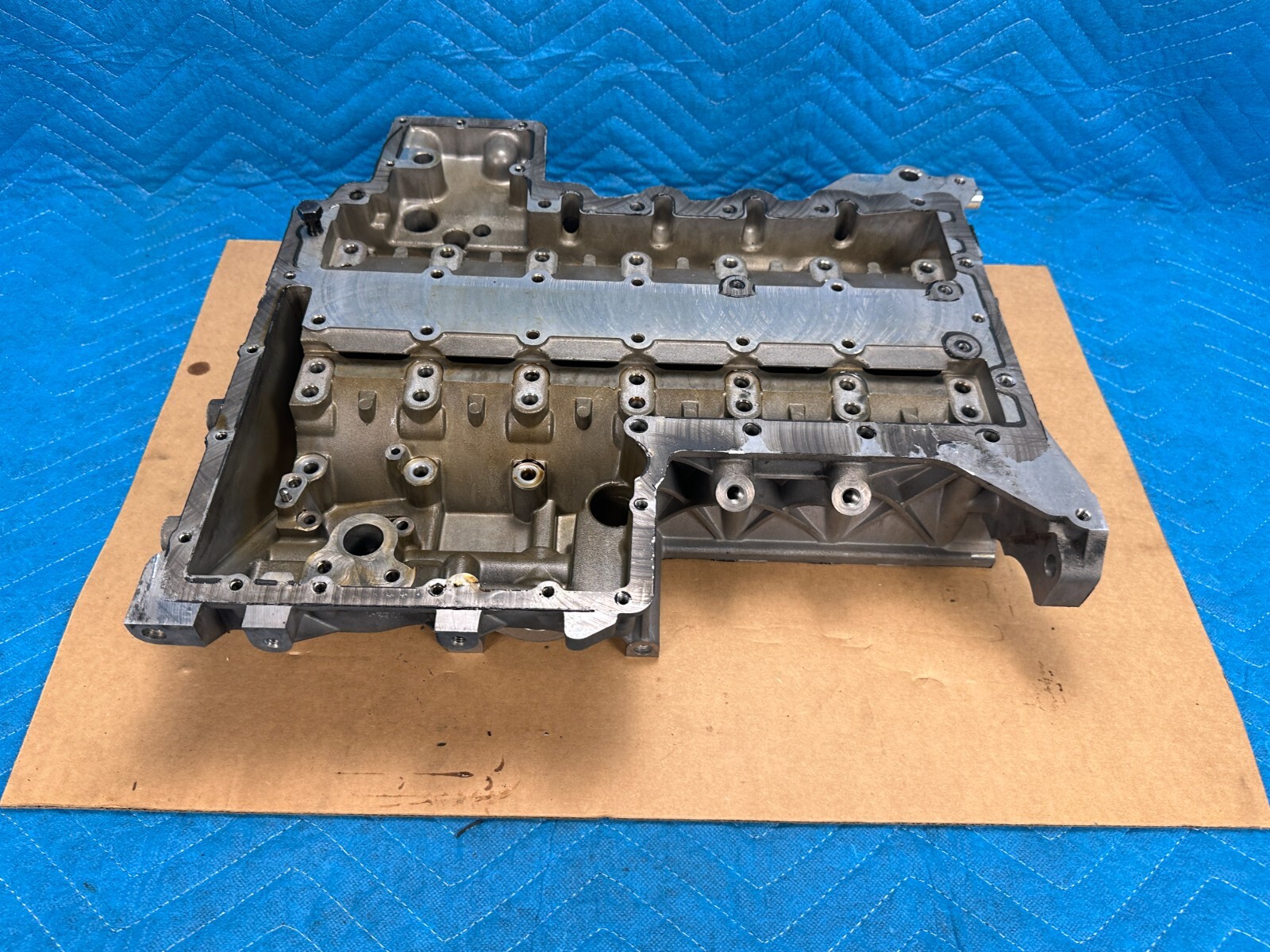 Bentley Cont Flying Spur BWR Engine Block Crankshaft Support Plate 2006-2012 OEM