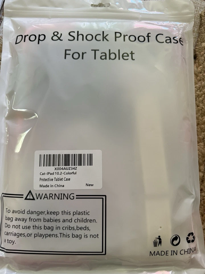 cat ipad 10.2 case cover With Strap new In Case - Image 3 of 3