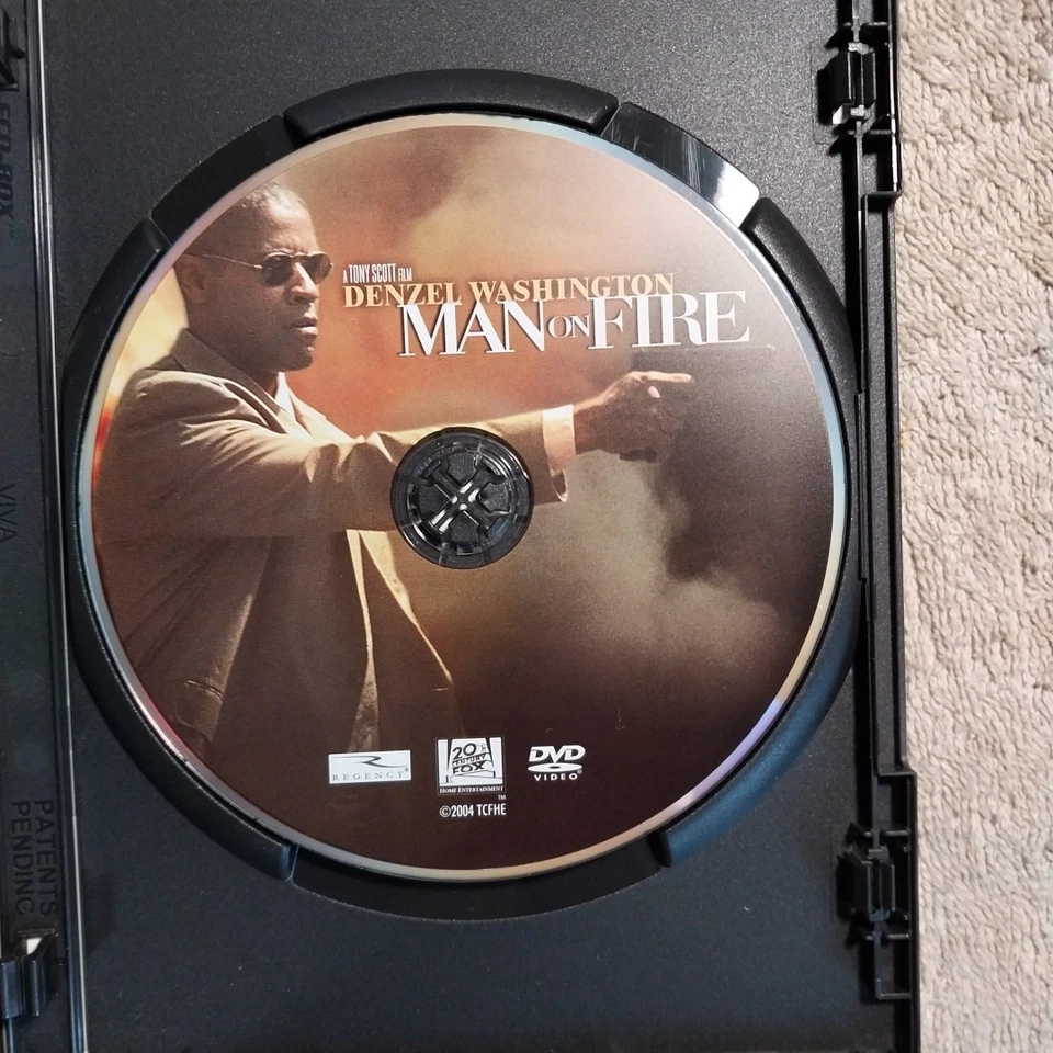Man on Fire - DVD - Denzel Washington - Widescreen - Image 3 of 3