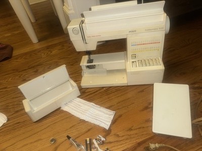 Restored PFAFF 935 Sewing Machine. Made In Germany. IDT Walking Foot. ZP