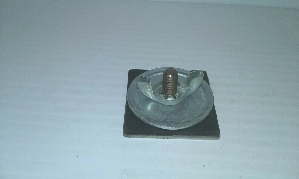 CUTLER HAMMER E30KT TAPÓN CUADRADO ACERO INOXIDABLE SELLO AGUJERO NUEVO EN CAJA  Foto 2 de 4