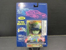 1995 Racing Champions Jeff Gordon 24 Dupont Series Four