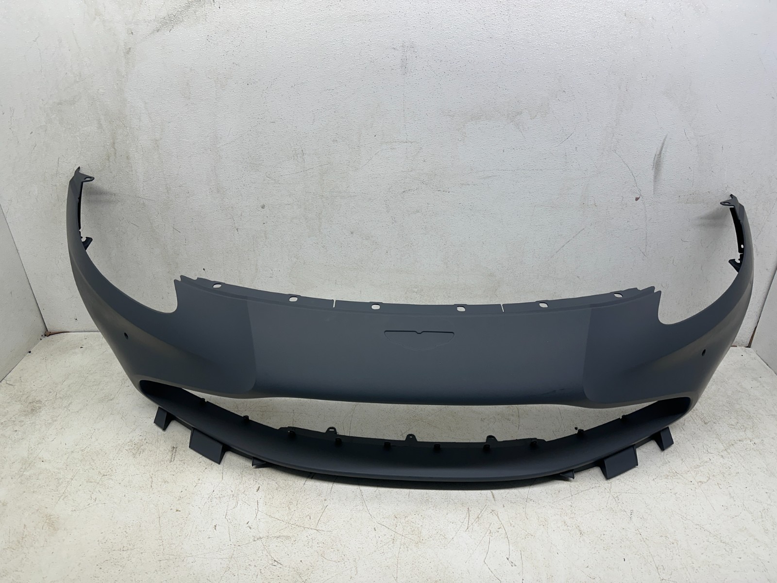 20-23 ASTON MARTIN VANTAGE F1 EDITION FRONT BUMPER COVER OEM 2020 2021 2022 2023