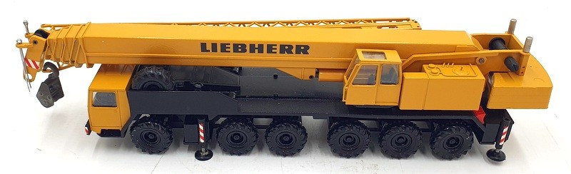 Conrad 1/50 Scale Diecast 2082 - Liebherr Mobile Crane LTM