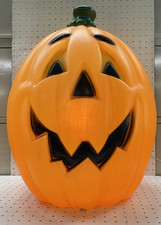 Lighted Jack-O-Lantern Pumpkin Sculpture Larg...