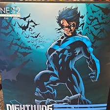 NEW  NEVER DISPLAYED. Mezco One 12 Collective DC Nightwing Action Figure.