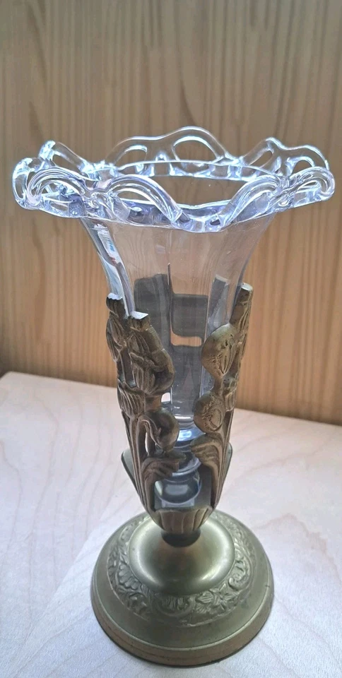 复古 1800 年代美丽踏板黄铜郁金香花瓶 — 第 2/4 张图片