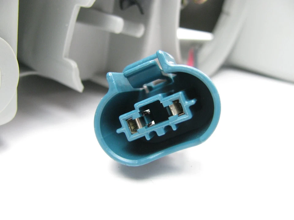 NUEVO GENUINO OEM MAZDA Faro Faro Pasajero Derecho 1993-1997 Mazda 626 Foto 4 de 4