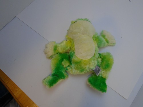 Ganz Tie Dye Frog HM162 plush soft no code green yellow tie dye frog - Picture 3 of 6