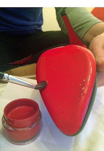 solar magic louboutin nagellack rot Paint To Restore Christian Louboutin Red Bottoms Red Soles Re