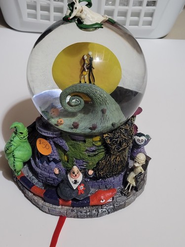 Disney nightmare before Christmas, First Addition Snow Globe RARE - 第 1/9 張圖片