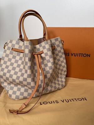 Authentic Louis Vuitton Girolata Damier Azur Shoulder Bag, Dust