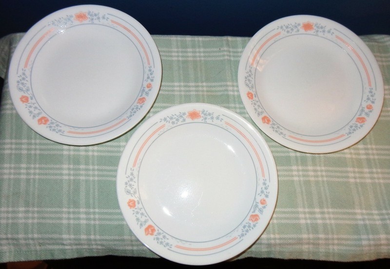 HTF Corning Ware Corelle Apricot Grove Bread Plates Set Of 3 Peach Blue 6-3/4" W