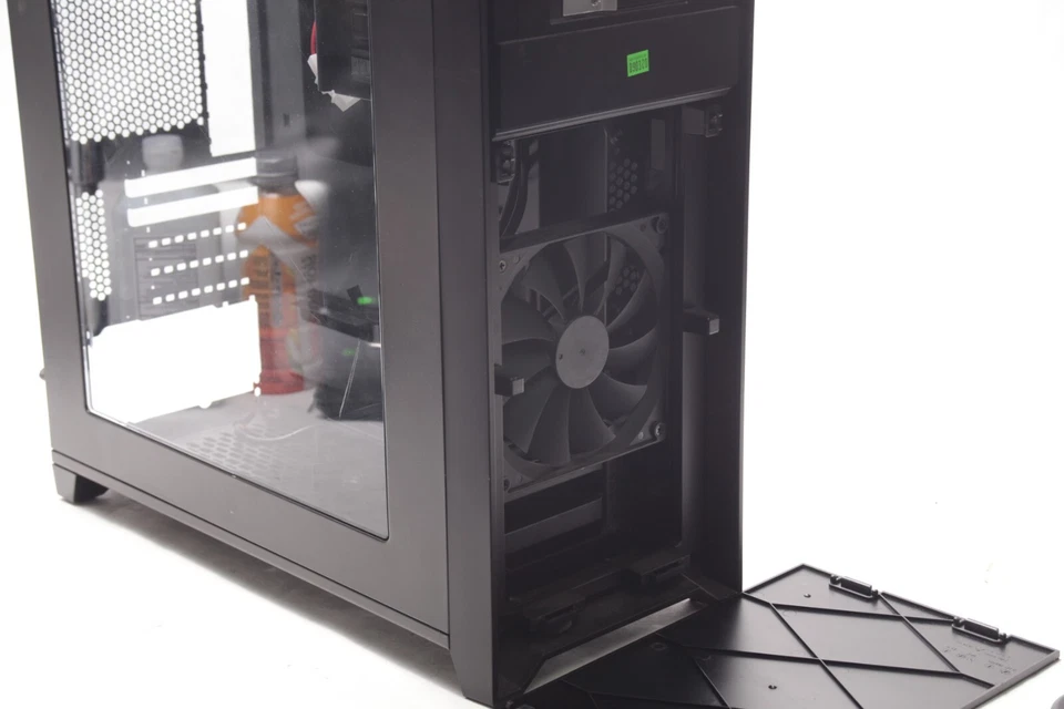 Corsair Obsidian Series 350D Micro ATX PC Case with Window Computer Clear - Image 4 of 4