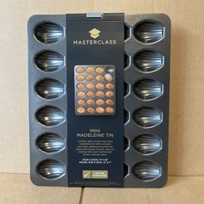 MasterClass Carbon Steel Mini Madeleine Pan with Quantum II non-stick Coating