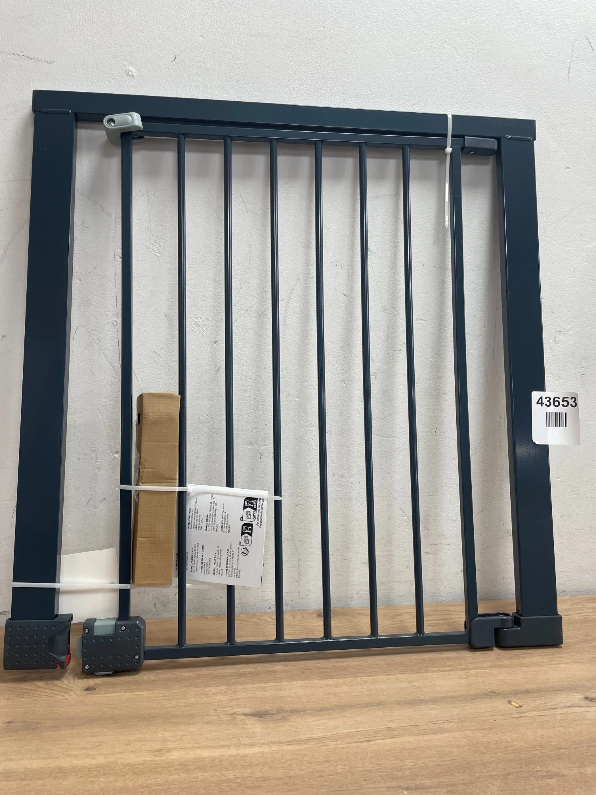 Safety 1st Secure Tech Gate Metal Simply Close Baby White 73-80 cm