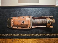 ONTARIO 1-86 US PILOT SURVIVAL KNIFE W/LEATHER SHEATH & STONE Vintage Military