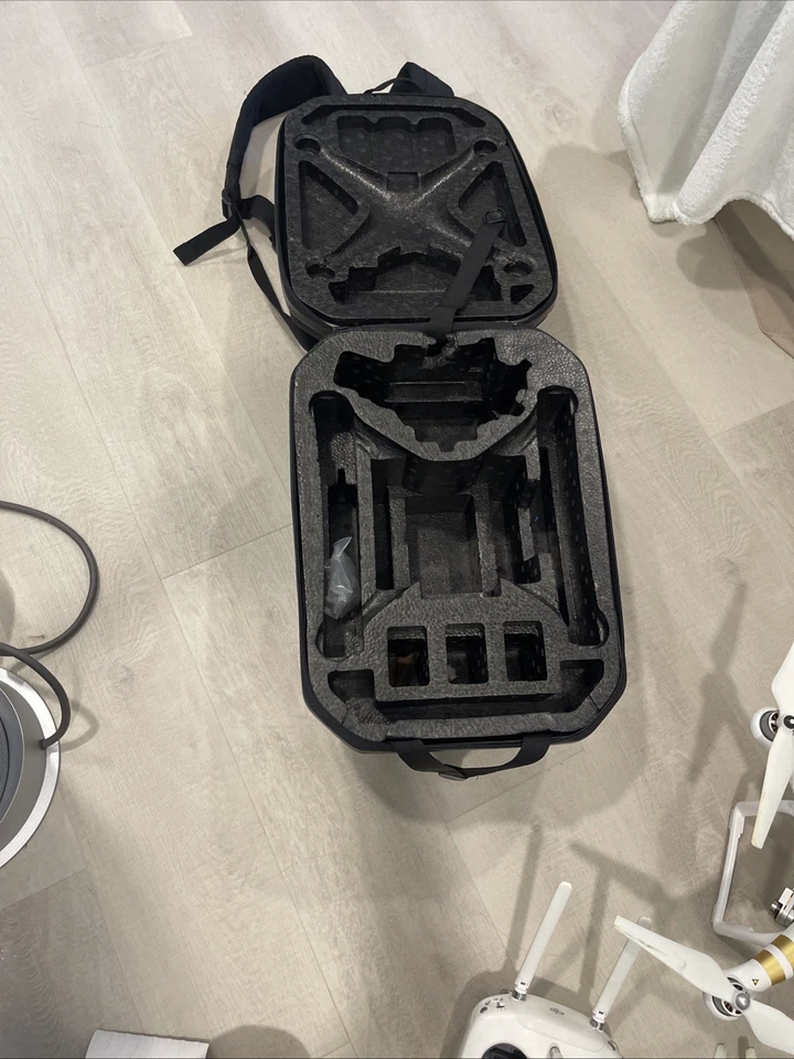 DJI Phantom 3 Pro Quadcopter With DJI Backpack Used (read Description) - Image 3 of 4