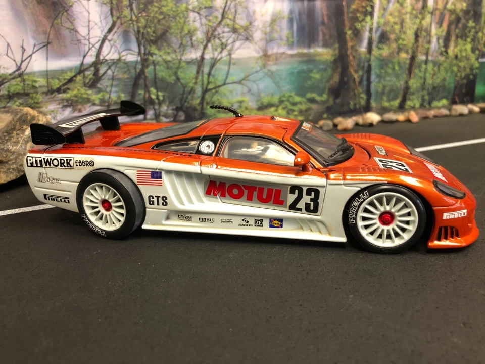 MOTORMAX SALEEN S7 CUSTOMIZED Orange/White/Decals DIECAST 1/24, IMPERFECT - Image 2 of 4