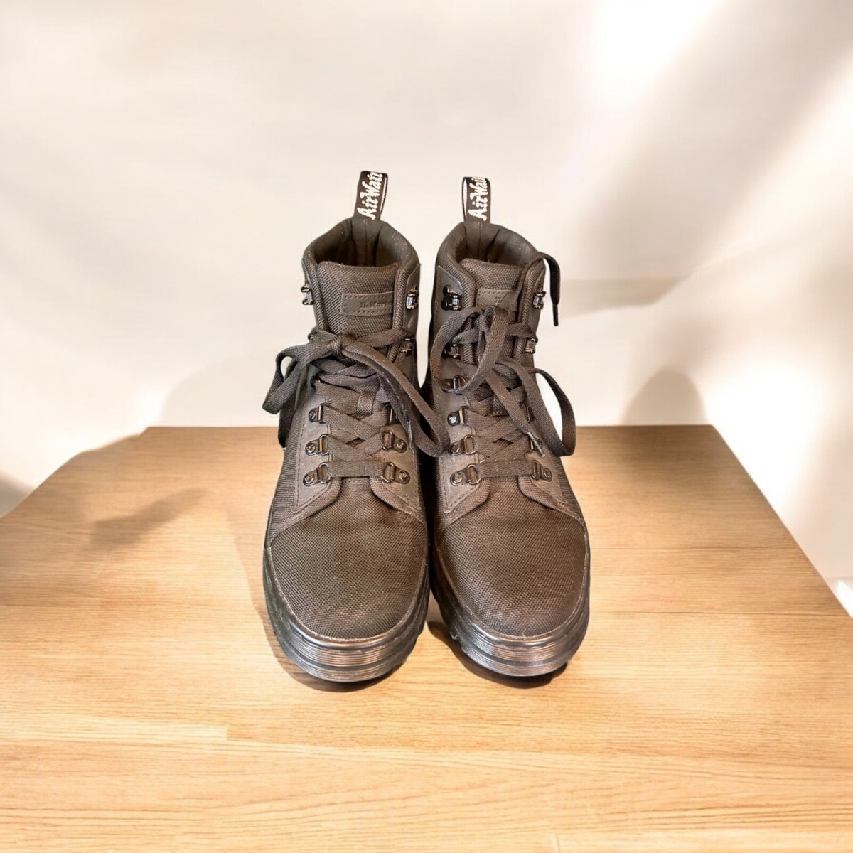 Dr. Martens Women