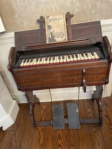 SALE - Vintage Smaller Mason & Hamlin Organ All Original Very Nice
