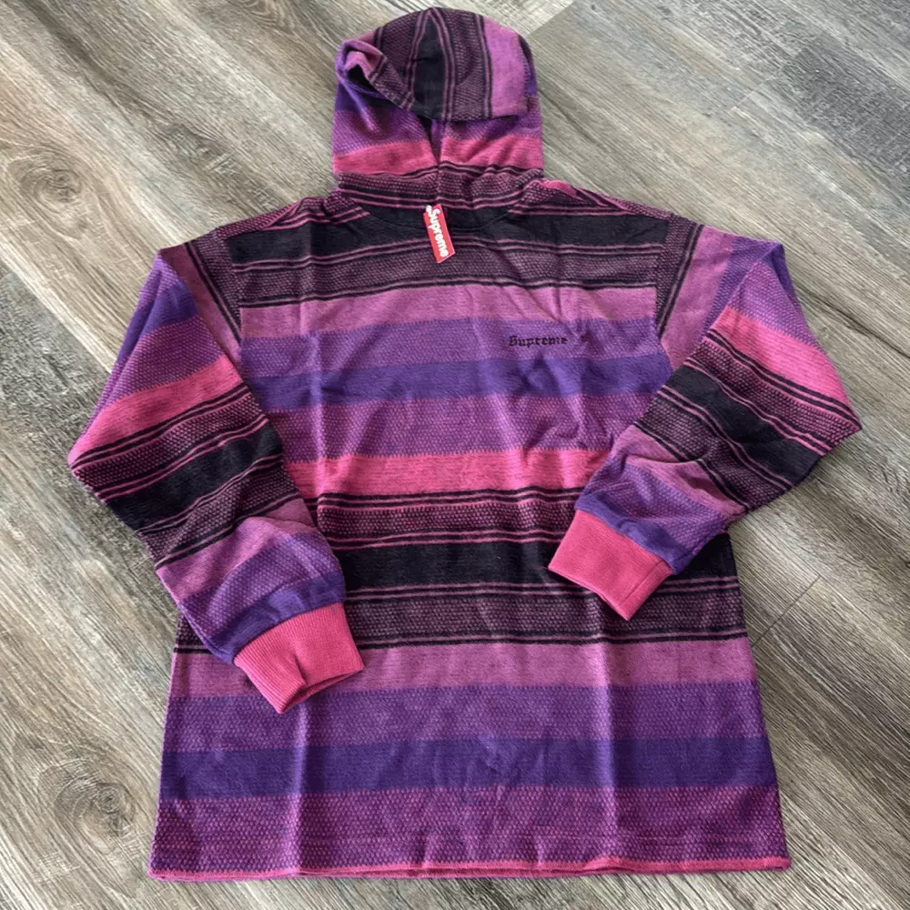 Haut rose à capuche rayure tricot suprême FW 18 neuf L/S taille L