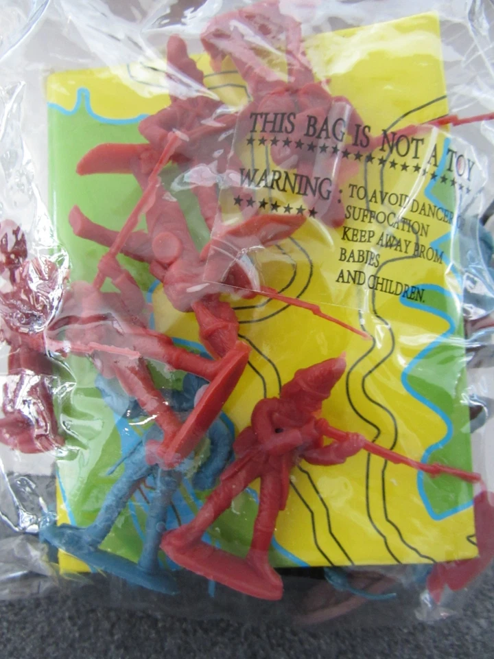 NEW - The American Revolution Action Figures Toy Soldiers Red Blue Horse Plastic - Image 3 of 4