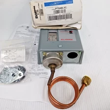 New Johnson Controls P70AB-2C Low Side Pressure Control