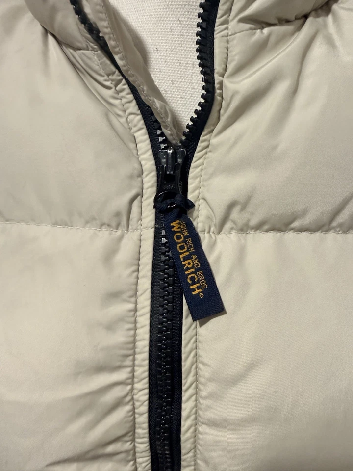 Chaleco acolchado Woolrich relleno de plumón para hombre talla grande, azul, hecho en EE. UU., cremallera completa Foto 4 de 4