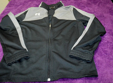 Boys size YLG Underarmour zip front jacket black and Gray Excellent size 10 - 12