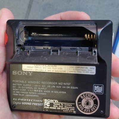 2002 Sony MZ-N707 Net MD Walkman Portable MiniDisc Player Type R