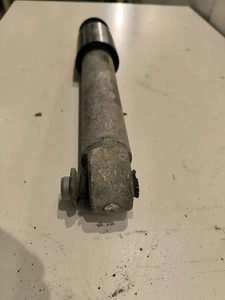 BMW 5 Touring E61 Stoßdämpfer hinten rechts 6764269 2.99 Diesel 2005 33202085