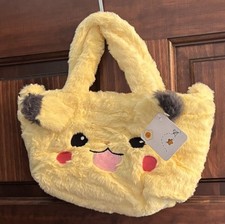 Fuzzy Pikachu Arm/ Shoulder/ Crossbody Pok mon Bag NEW