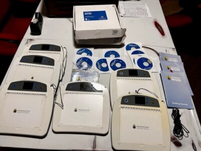Lot Of 6 EINSTRUCTION Interwrite Mobi IP500 Learning Tablets with pens