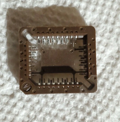 Samtec PLCC-032-T-N Connector PLCC Socket - Picture 2 of 3