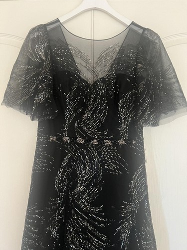 Vestido de tul de lentejuelas Teri Jon Illusion talla 14 precio de venta sugerido por el fabricante $1180 - Imagen 13 de 18