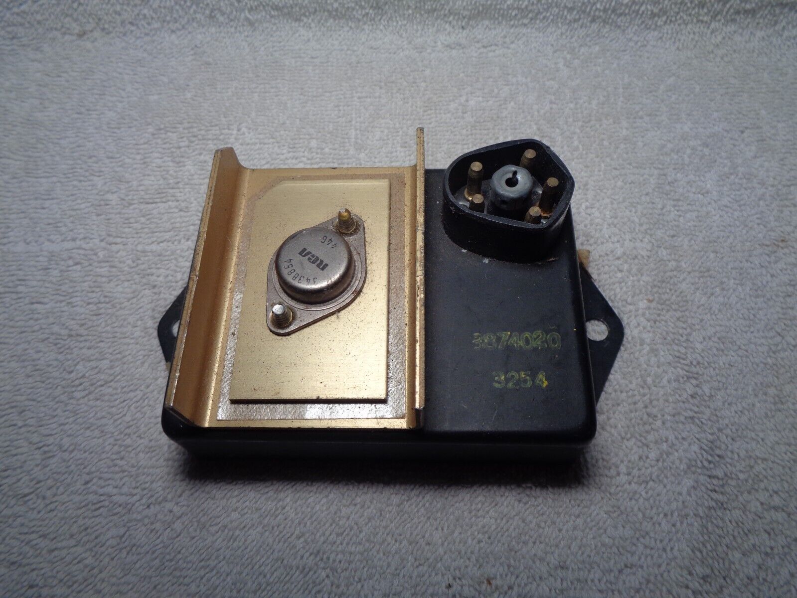 Picture 1 of 3