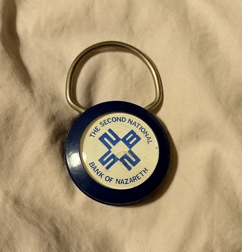 Vintage THE SECOND NATIONAL BANK OF NAZARETH PA With Logo Keychain NOW FULTON BK