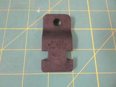 Cooper B-Line BFV2008 Non-Metallic Pipe Clamp 1/2'' *LOT OF 3 PIECES / NO SCREWS*