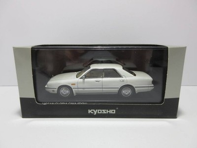 1/43 KYOSHO NISSAN GLORIA CIMA FY31 WHITE PEARL 311843 | eBay