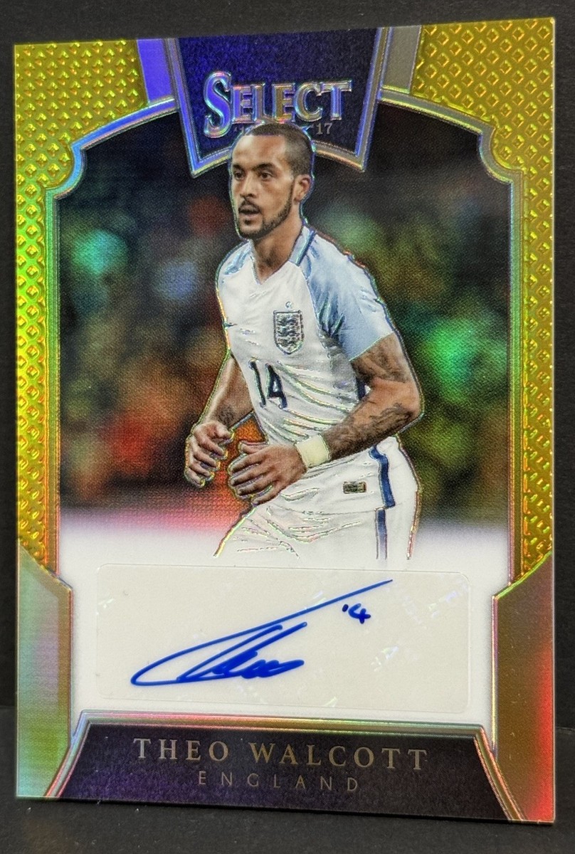 2016-17 Panini Select Soccer England Theo Walcott Auto Gold Prizm