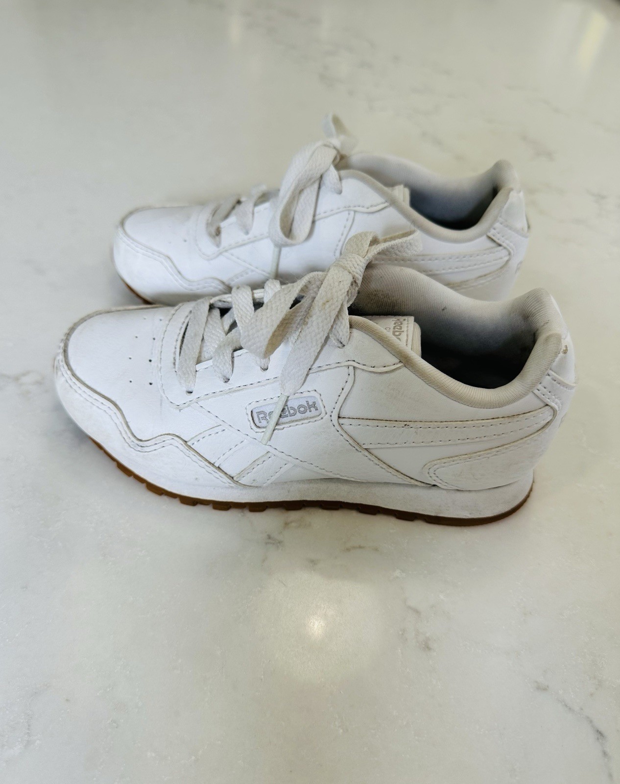 SAOLA Sneaker classica in pelle bianca per bambini Reebok taglia 11