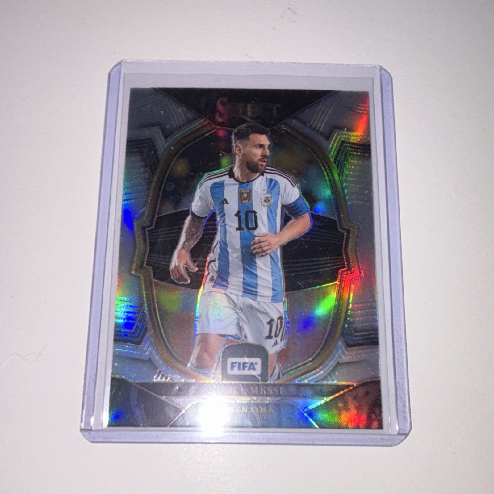 Lionel Messi - 2022-23 Panini Select FIFA Terrace  Silver Prizm #4