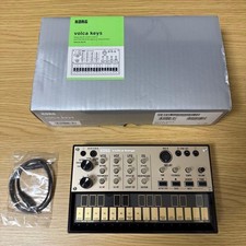 Excellent condition KORG volca keys analog synthesizer with original box USED