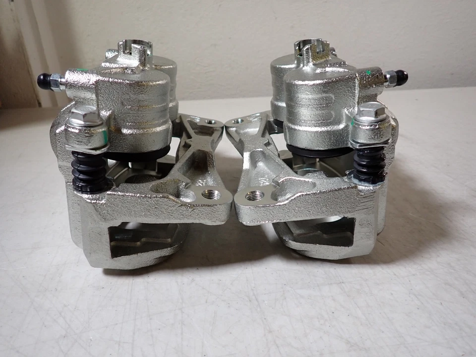 Front Brake Calipers for 2003-2018 Subaru Forester Outback 9-2x Impreza Foto 4 de 4